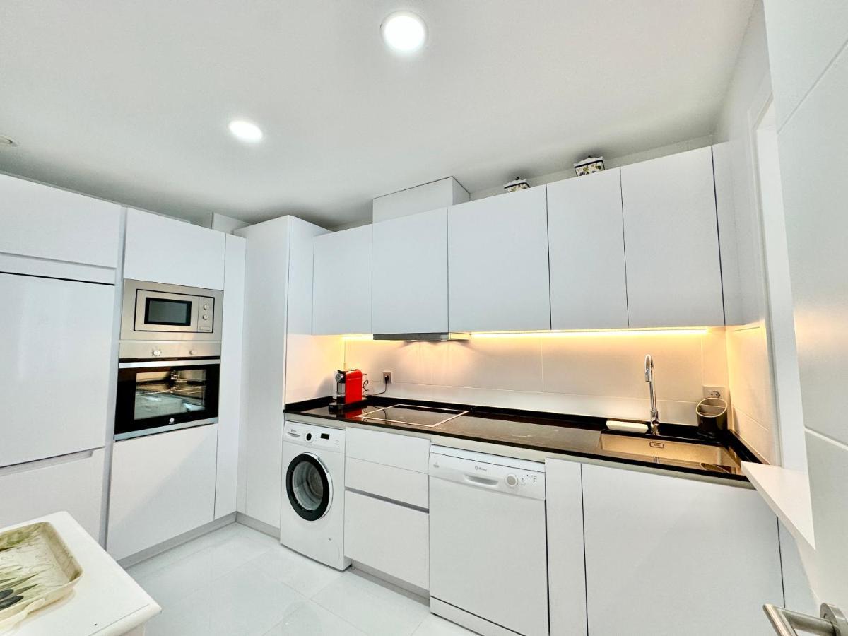 Center Of Marbella - Eaw Homes Luaran gambar